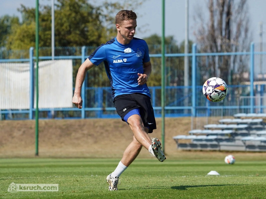 Oficjalnie: Ruch Chorzów wzmacnia środek pola. Mateusz Szwoch nowym zawodnikiem "Niebieskich"